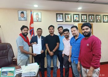 चुरे दोहन रोक्न माग गर्दै मधेश आर्मीले बुझाए ज्ञापन पत्र