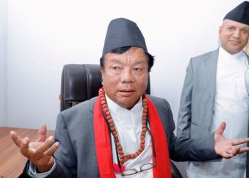 शिक्षकको तलब आइतबारसम्म नदिए प्रधानाध्यापकलाई कारबाही गर्ने शिक्षामन्त्रीको चेतावनी