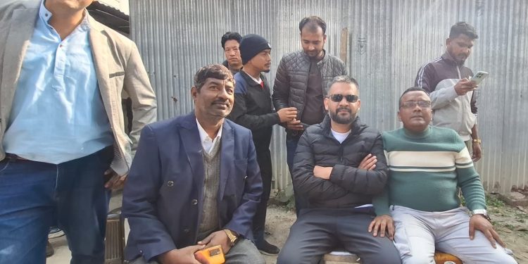 नेकपा एमाले प्रदेश कमिटी सदस्य सरोज कुमार पुर्बै तथा जिल्ला सदस्य डा.रंजु कुमारी नायक पार्टी प्रत्याग गरि रास्वपामा प्रवेश गरेको छ ।